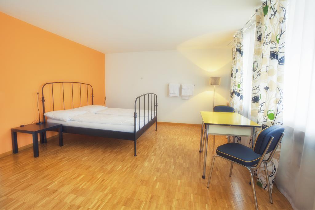 Bettstatt-Neustadt Lucerne Ruang foto